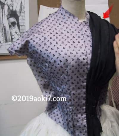 making-1800-dress-francia